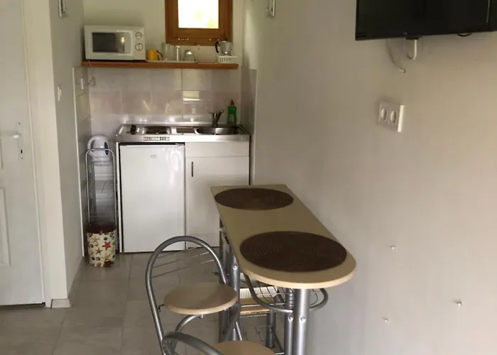 Paerlan * Balatonboglár